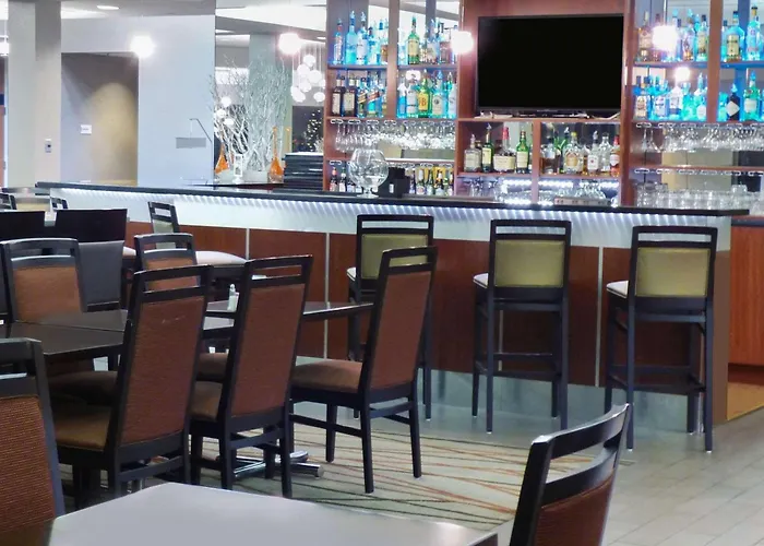 Radisson Akron-Fairlawn Copley