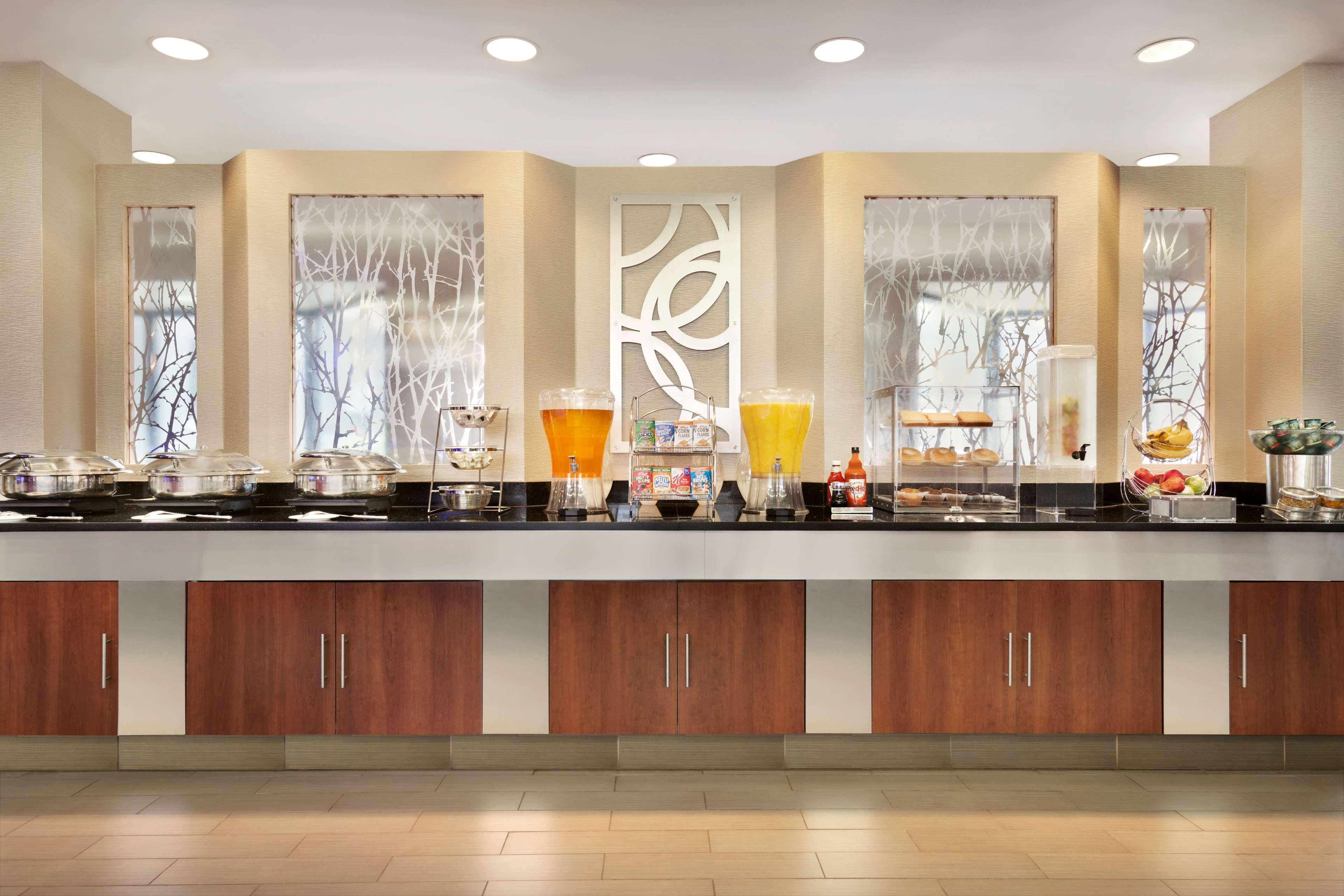Radisson Akron-fairlawn Copley