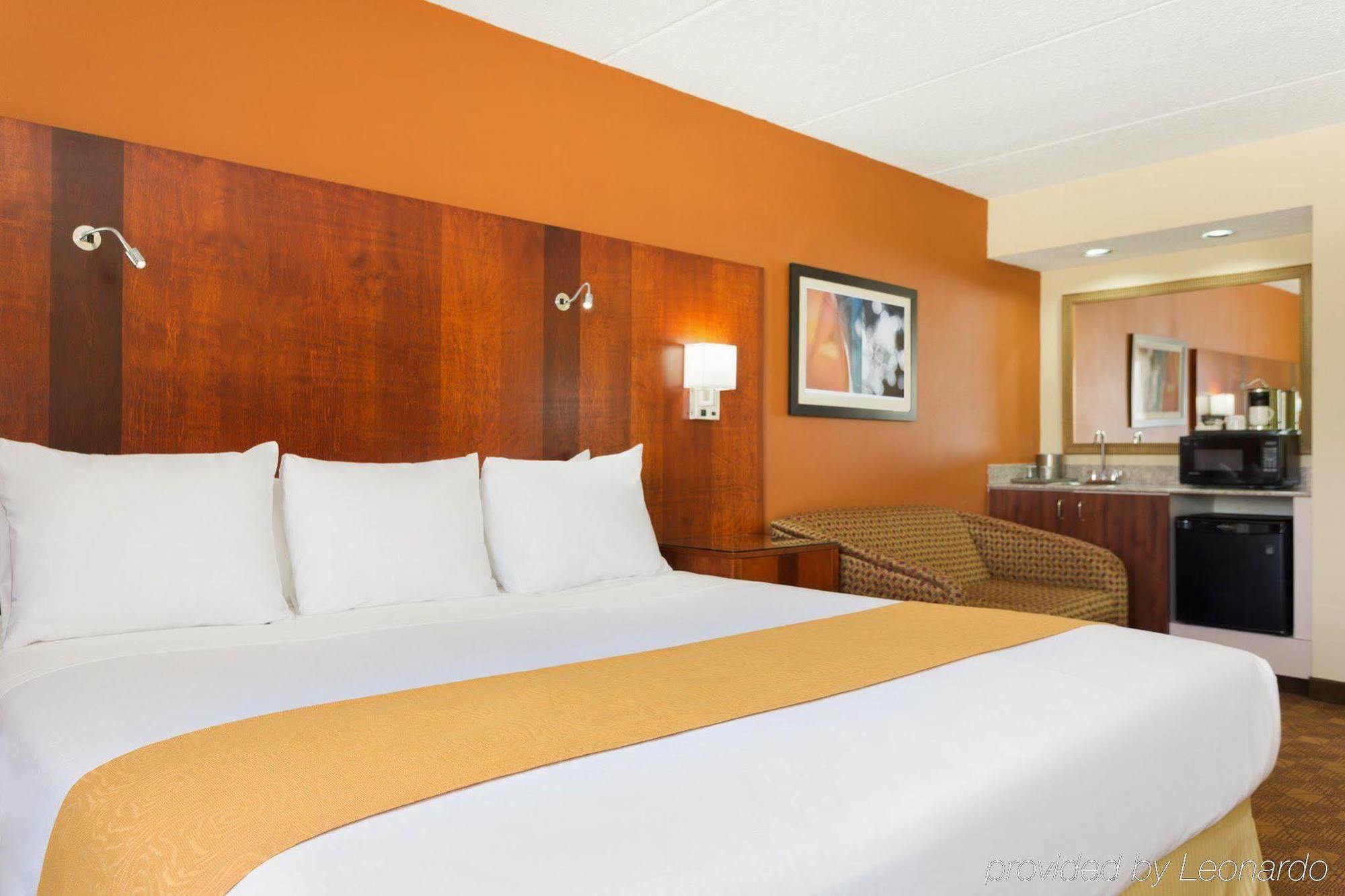 Radisson Akron-fairlawn Copley Hotel