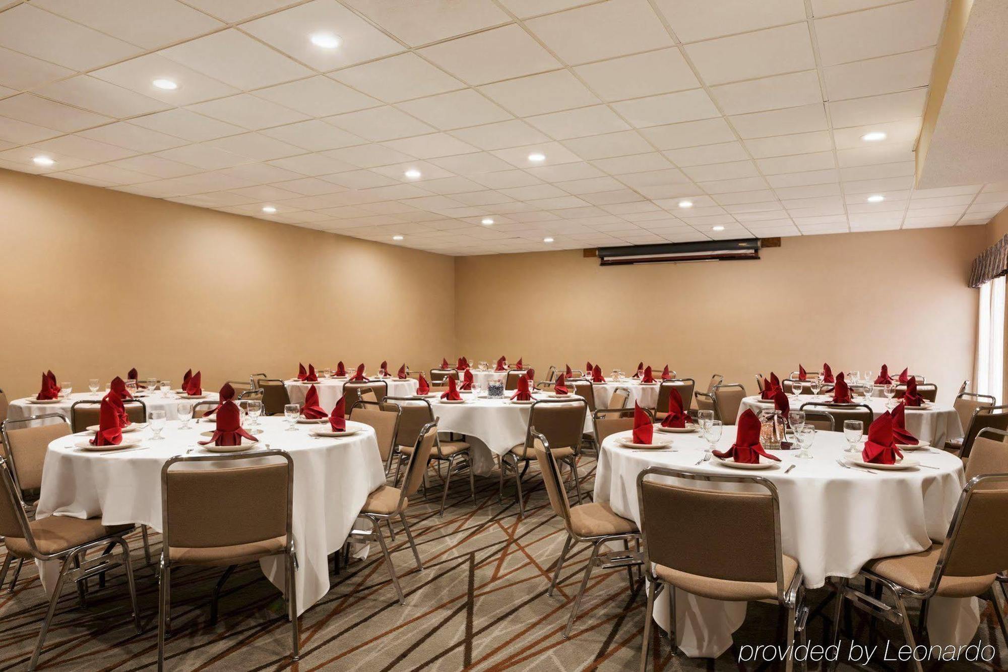Radisson Akron-fairlawn Copley Hotel Montrose